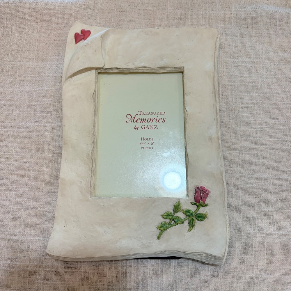 Ganz Treasured Memories Sculpted Rose Heart Photo Frame 3.5x5 Cream Shabby Chic